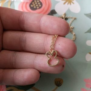 Nwot dainty kawaii bunny rabbit charm necklace